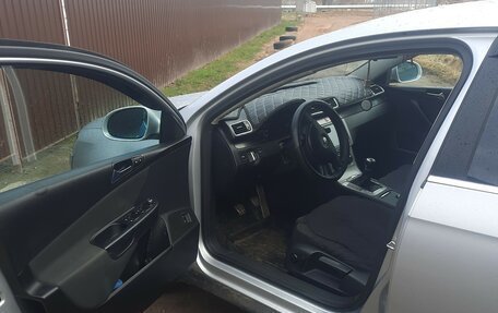 Volkswagen Passat B6, 2005 год, 590 000 рублей, 6 фотография