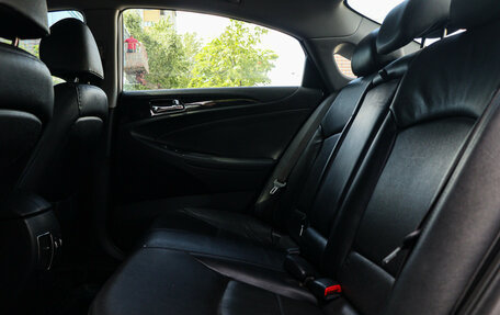 Hyundai Sonata VI, 2010 год, 1 200 000 рублей, 9 фотография