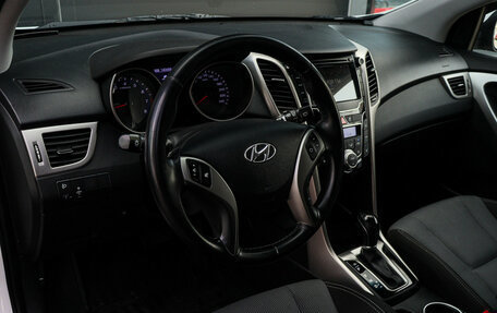 Hyundai i30 II рестайлинг, 2016 год, 1 250 000 рублей, 13 фотография