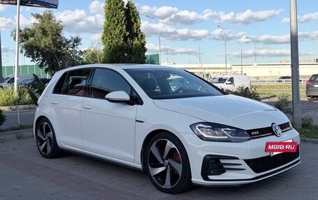 Volkswagen Golf GTI VII, 2020 год, 2 549 999 рублей, 6 фотография
