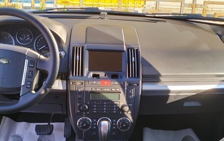 Land Rover Freelander II рестайлинг 2, 2010 год, 1 070 000 рублей, 18 фотография