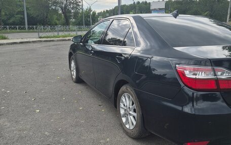 Toyota Camry, 2017 год, 2 100 000 рублей, 6 фотография