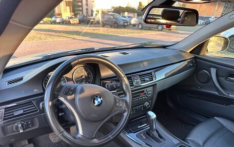 BMW 3 серия, 2010 год, 1 280 000 рублей, 10 фотография