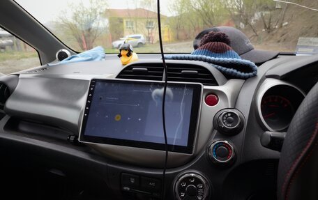 Honda Fit III, 2008 год, 600 000 рублей, 3 фотография