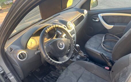 Renault Logan I, 2011 год, 85 000 рублей, 6 фотография