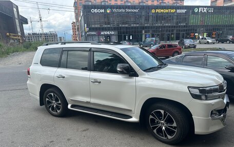 Toyota Land Cruiser 200, 2020 год, 9 000 000 рублей, 2 фотография