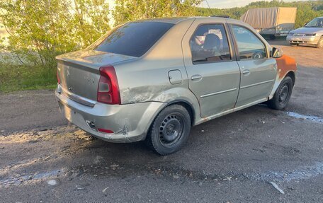 Renault Logan I, 2011 год, 85 000 рублей, 3 фотография
