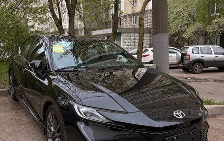 Toyota Camry, 2026 год, 3 950 000 рублей, 2 фотография