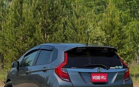 Honda Fit III, 2019 год, 1 100 000 рублей, 1 фотография