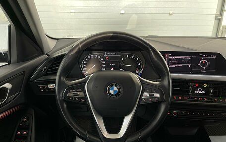 BMW 1 серия, 2019 год, 2 479 000 рублей, 9 фотография