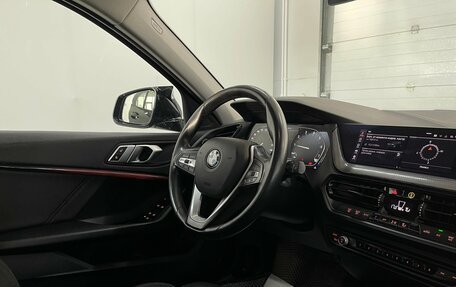 BMW 1 серия, 2019 год, 2 479 000 рублей, 11 фотография