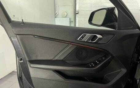 BMW 1 серия, 2019 год, 2 479 000 рублей, 18 фотография
