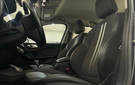 BMW 1 серия, 2019 год, 2 479 000 рублей, 20 фотография