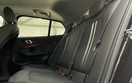 BMW 1 серия, 2019 год, 2 479 000 рублей, 22 фотография
