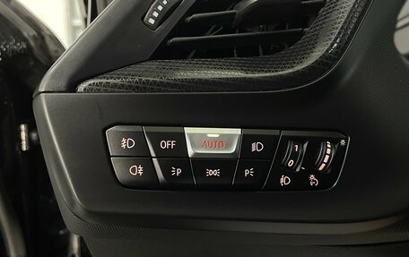 BMW 1 серия, 2019 год, 2 479 000 рублей, 14 фотография