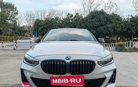 BMW 1 серия, 2022 год, 1 433 800 рублей, 2 фотография