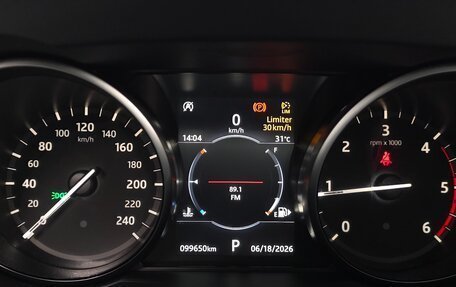Land Rover Discovery Sport I рестайлинг, 2018 год, 1 560 000 рублей, 6 фотография