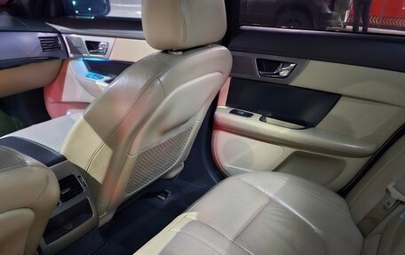 Jaguar XF I рестайлинг, 2008 год, 1 420 000 рублей, 19 фотография