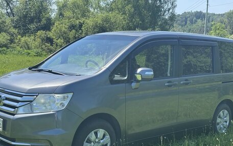 Honda Stepwgn IV, 2012 год, 1 350 000 рублей, 2 фотография