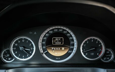 Mercedes-Benz E-Класс, 2010 год, 2 500 000 рублей, 16 фотография