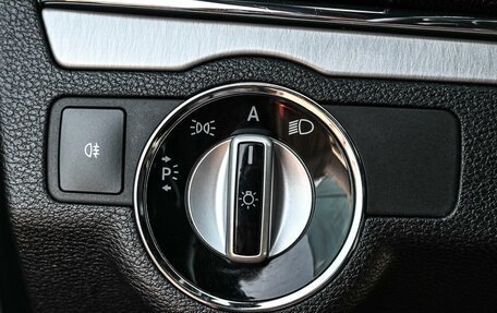 Mercedes-Benz E-Класс, 2010 год, 2 500 000 рублей, 19 фотография