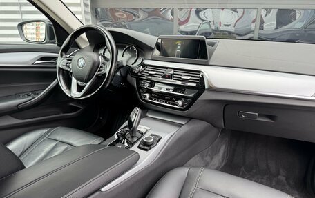 BMW 5 серия, 2018 год, 2 455 000 рублей, 28 фотография