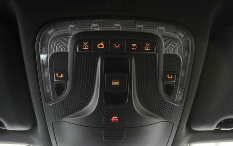 Mercedes-Benz V-Класс, 2021 год, 8 750 000 рублей, 23 фотография