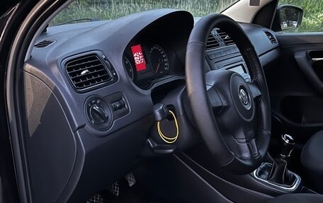 Volkswagen Polo VI (EU Market), 2011 год, 535 000 рублей, 14 фотография