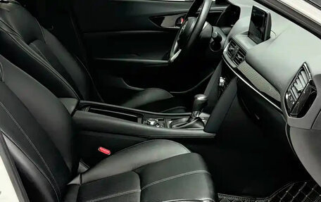 Mazda CX-4, 2022 год, 2 049 000 рублей, 8 фотография