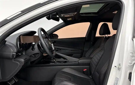 Hyundai Elantra, 2023 год, 1 297 017 рублей, 12 фотография
