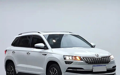 Skoda Karoq I, 2023 год, 2 000 000 рублей, 1 фотография