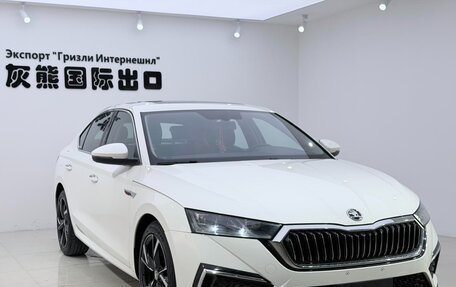 Skoda Octavia IV, 2022 год, 2 200 787 рублей, 2 фотография
