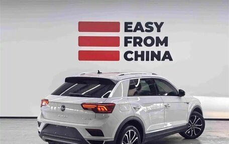 Volkswagen T-Roc I, 2023 год, 1 480 000 рублей, 5 фотография