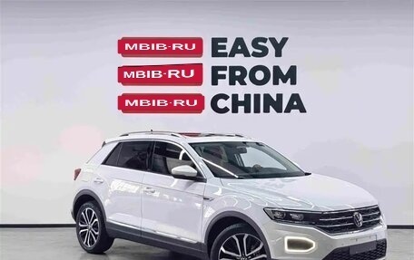Volkswagen T-Roc I, 2023 год, 1 480 000 рублей, 4 фотография