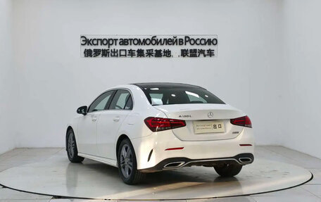 Mercedes-Benz A-Класс, 2023 год, 2 100 000 рублей, 5 фотография