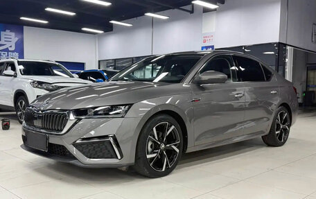Skoda Octavia IV, 2023 год, 2 110 000 рублей, 3 фотография