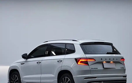 Skoda Karoq I, 2023 год, 2 000 000 рублей, 5 фотография