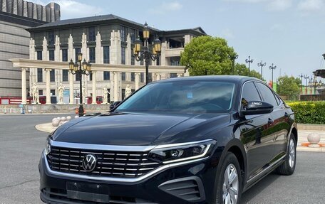 Volkswagen Passat B8 рестайлинг, 2023 год, 1 899 787 рублей, 1 фотография
