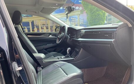 Volkswagen Passat B8 рестайлинг, 2023 год, 1 899 787 рублей, 21 фотография