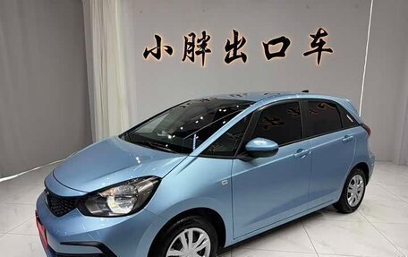 Honda Fit, 2022 год, 1 355 000 рублей, 2 фотография