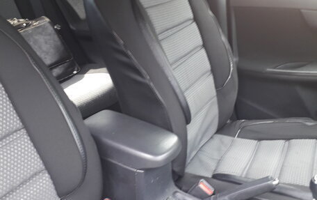 Toyota Corolla, 2012 год, 850 000 рублей, 4 фотография