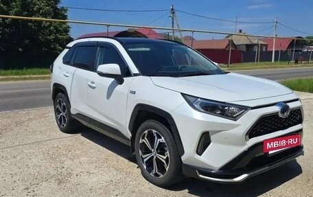 Toyota RAV4, 2021 год, 4 500 000 рублей, 2 фотография