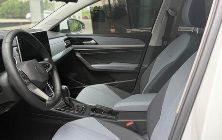 Volkswagen Lavida, 2023 год, 1 200 100 рублей, 12 фотография