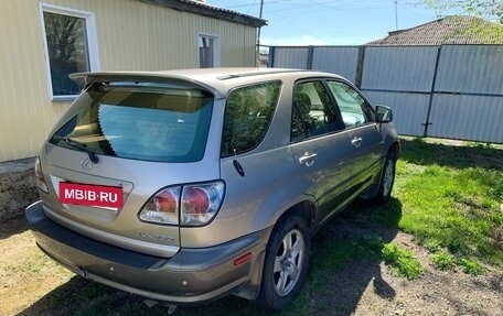Lexus RX IV рестайлинг, 2000 год, 1 000 000 рублей, 3 фотография