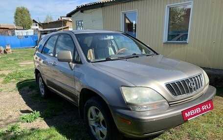 Lexus RX IV рестайлинг, 2000 год, 1 000 000 рублей, 2 фотография