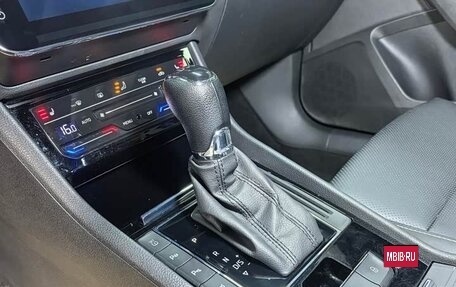 Skoda Superb III рестайлинг, 2023 год, 2 100 000 рублей, 16 фотография