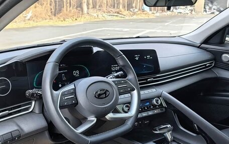 Hyundai Elantra, 2023 год, 1 450 007 рублей, 14 фотография