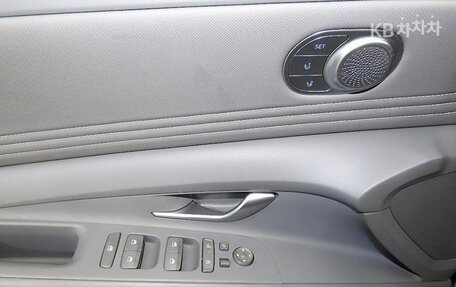 Hyundai Avante, 2023 год, 1 530 000 рублей, 13 фотография