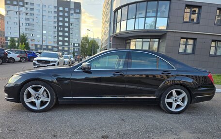 Mercedes-Benz S-Класс, 2010 год, 1 950 000 рублей, 3 фотография