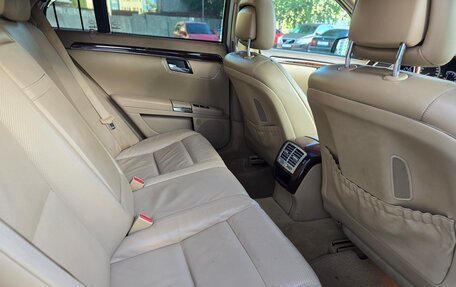 Mercedes-Benz S-Класс, 2010 год, 1 950 000 рублей, 27 фотография